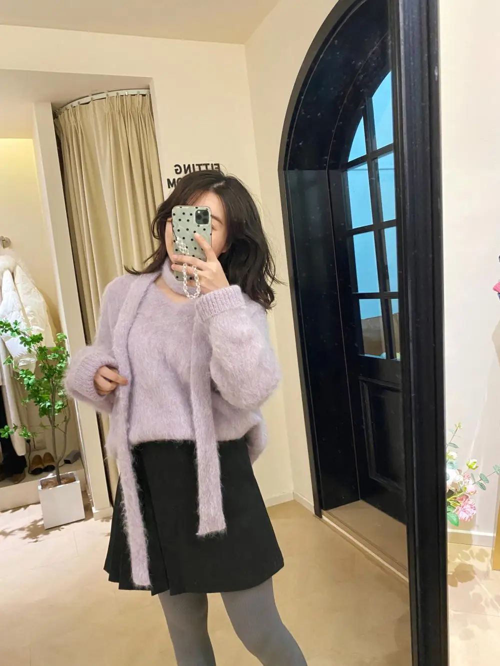 

Loose Fit V-Neck Alpaca Wool Fleece Sweater with Sash Elegant Style Winter New Arrival for Women 25-35 Years Old