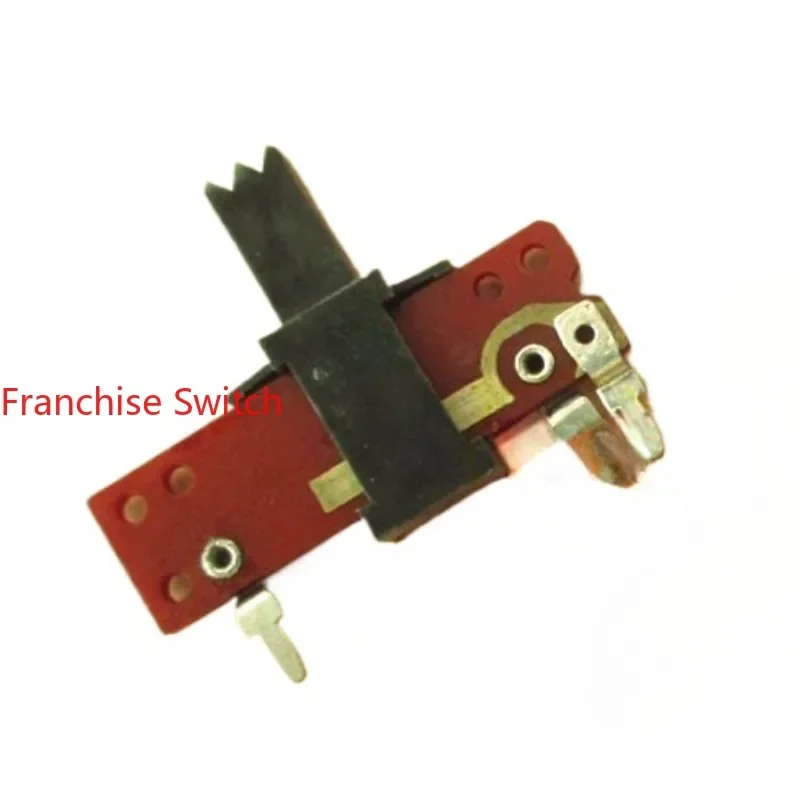 50PCS Total Length 30MM Shank Height 10MM 20K In-line Single Vertical, Straight Sliding Potentiometer B20K  Fader