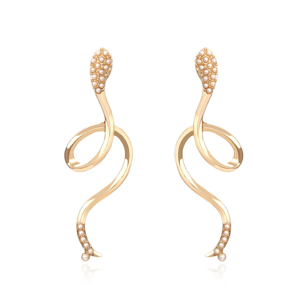 Exaggerated animal earrings fashion pearl stud earrings personalized versatile alloy diamond snake earrings female source