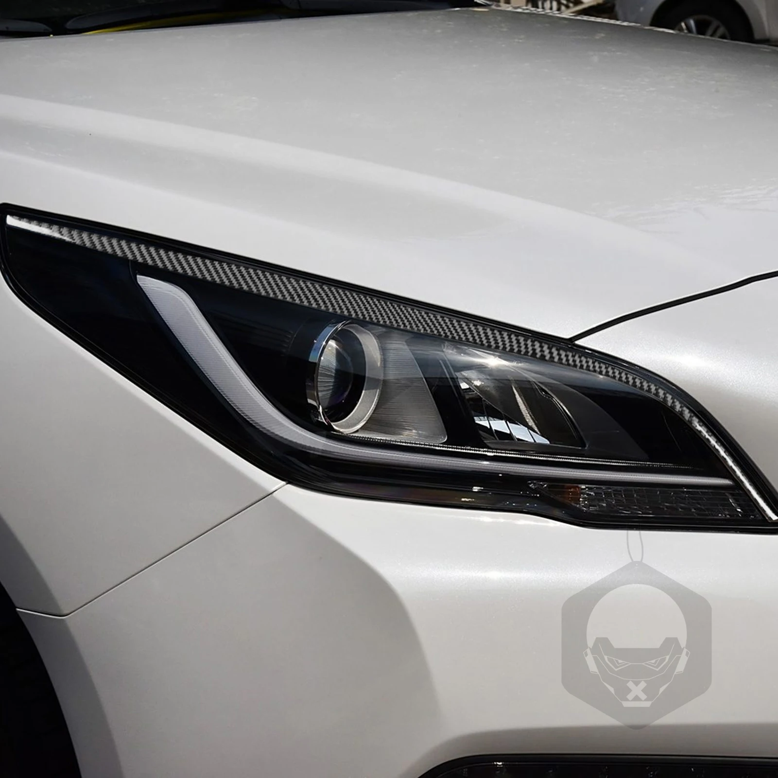 Real Carbon Fiber Car Accessories Headlight Header Lamp Brow Trim Cover Soft Sticker For Hyundai Sonata 9th LF 2015 2016 2017
