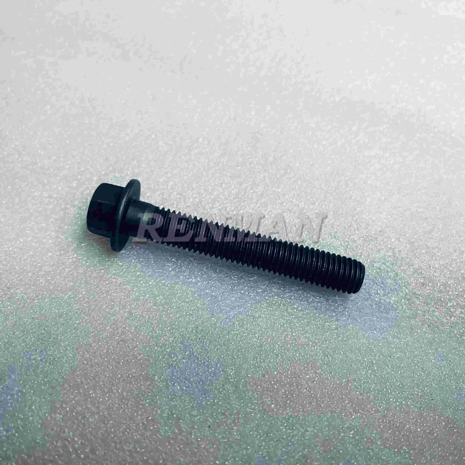 5Pcs for Cummins ISG engine exhaust pipe bolt for BAIC Foton Daimler Auman flange bolt 3696708