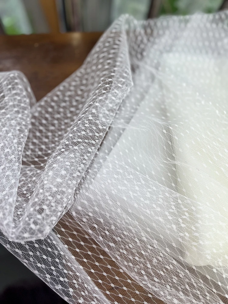 نقاط الدانتيل الأبيض شبكة لينة السماء المرصعة بالنجوم شبكة شفافة الخياطة تنورة ملابس الأطفال الزفاف DIY النسيج