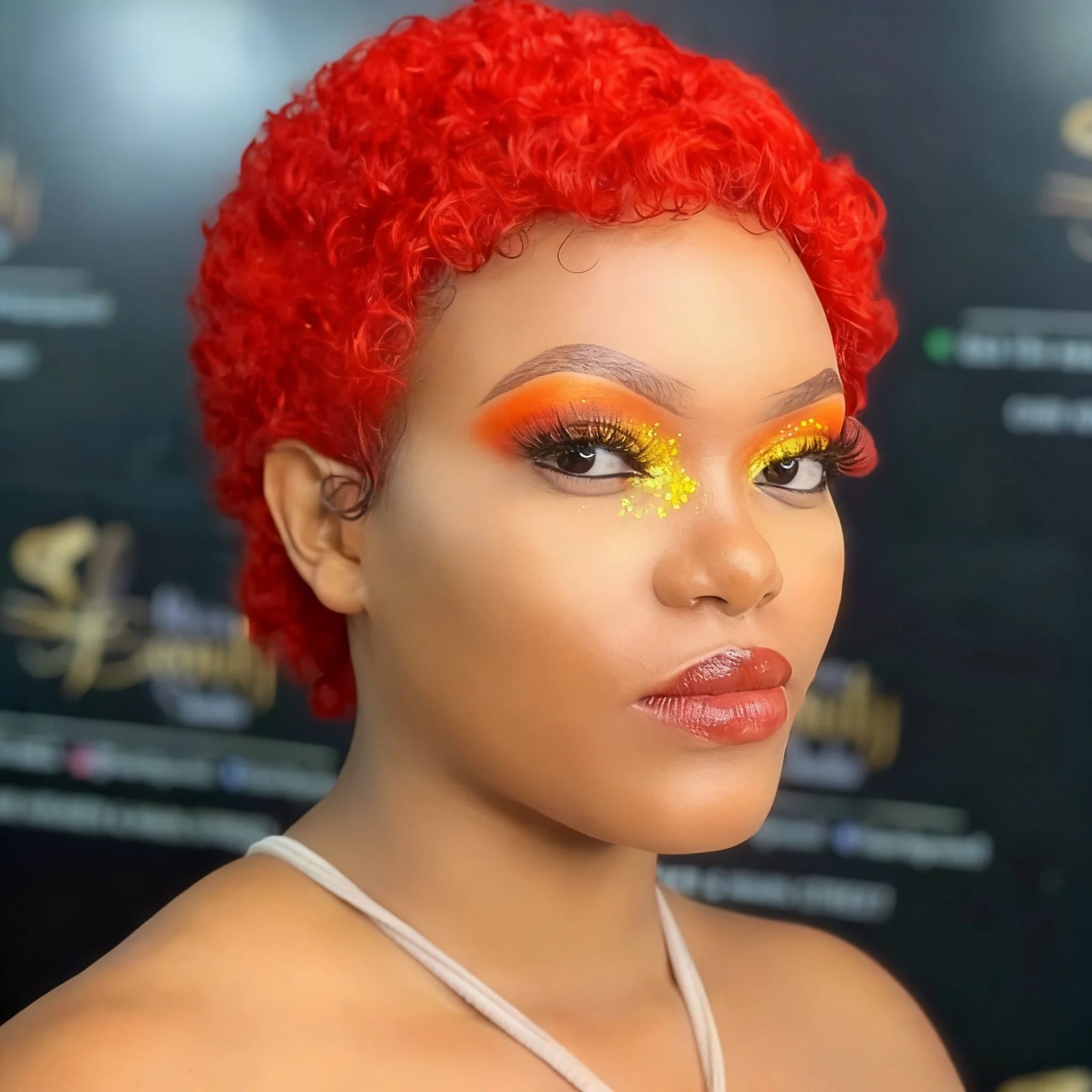 أحمر قصير الأفرو غريب مجعد عابث قطع الباروكات للنساء شعر الإنسان مجعد موجة كامل آلة صنع شعر مستعار #1