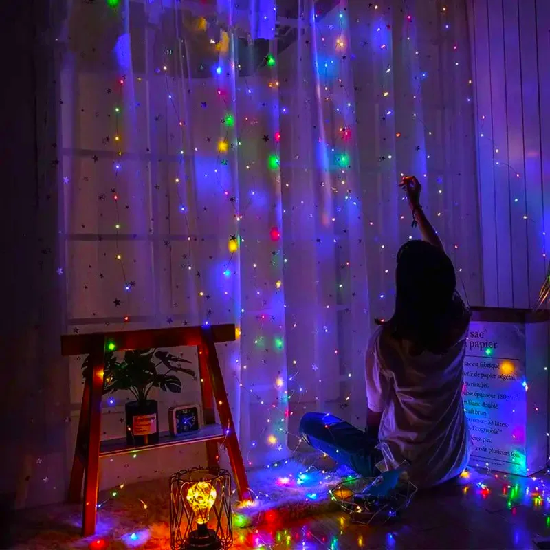 أضواء الستار الجنية أضواء عيد الميلاد مع جهاز التحكم عن بعد 8 طرق LED سلسلة أضواء لغرفة النوم ديكور داخلي حفلات الزفاف حديقة