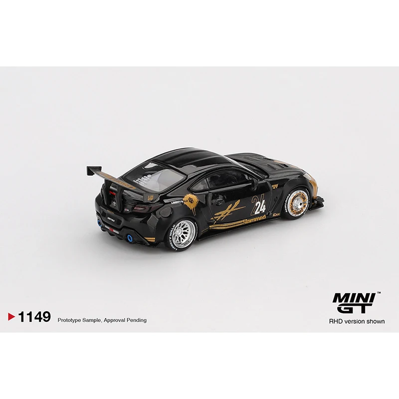ما قبل البيع MINIGT 1149 1:64 Toyota GR86 LB Nation الذهب الأسود دييكاست نموذج سيارة مجموعة اللعب