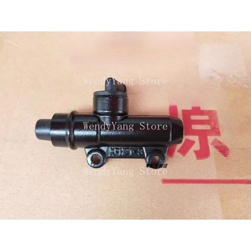 

Motorcycle Rear Brake Pump Brake Fluid For QJIANG Keeway K Light Superlight 125 200 202 QJ200-2H Vintage Chopper Rear Foot Pump