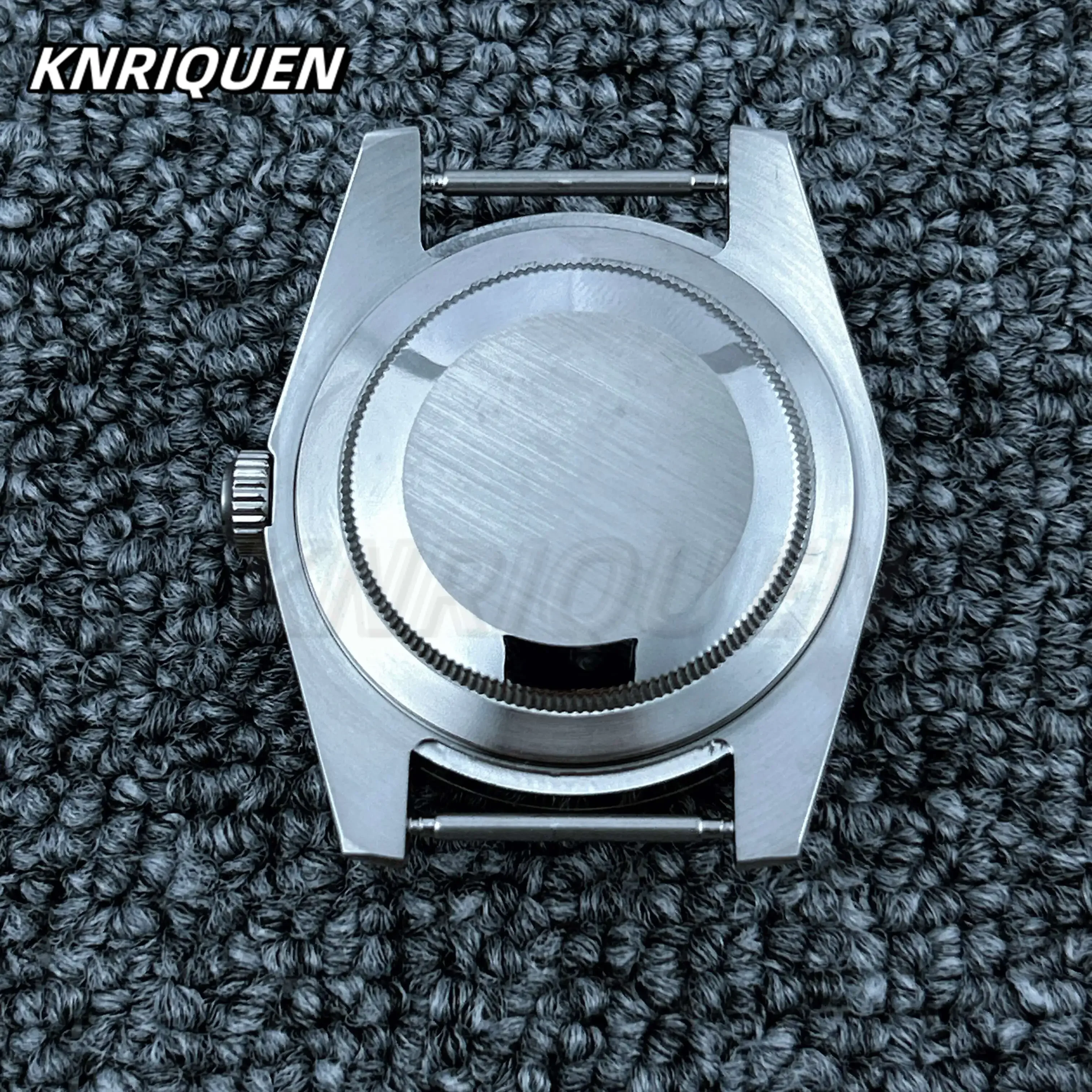 36mm 39mm Oyste-Date Glass Steel Bottom Watch Case with Sapphire Crystal for SK007 ModS Nh35 Nh36 Automatic Mechanical Movement