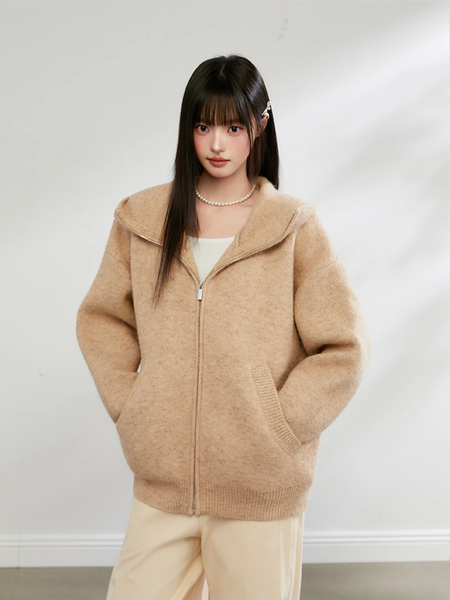 

King Prince Spring New Hooded Knitted Cardigan Thiened Zipper Sweatirt Jaet for Couples Loose Fit Polyester Blend