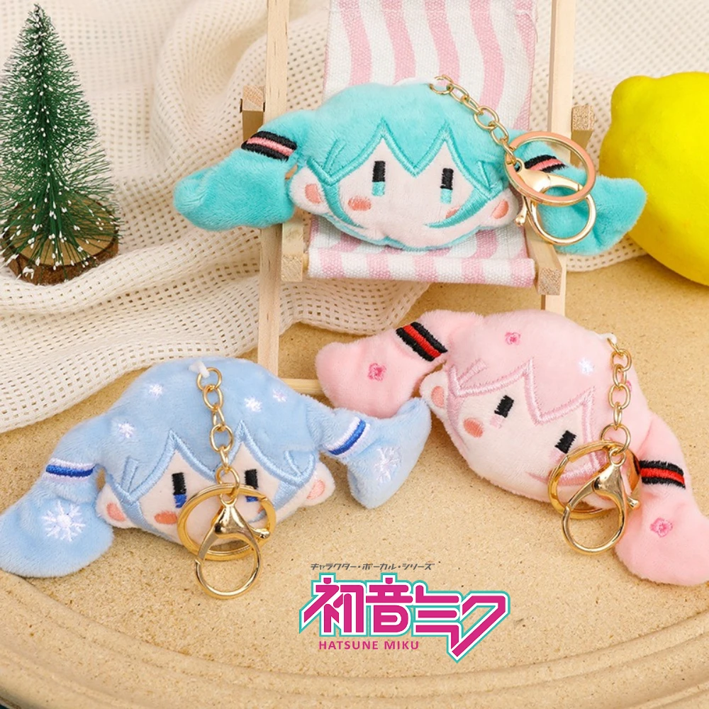 

Брелок Хацунэ Мику в стиле аниме, чиби-фигурка, аксессуар для рюкзака, украшение, подвеска, подарок для коллекционеров и фанатов, незаменимый предмет