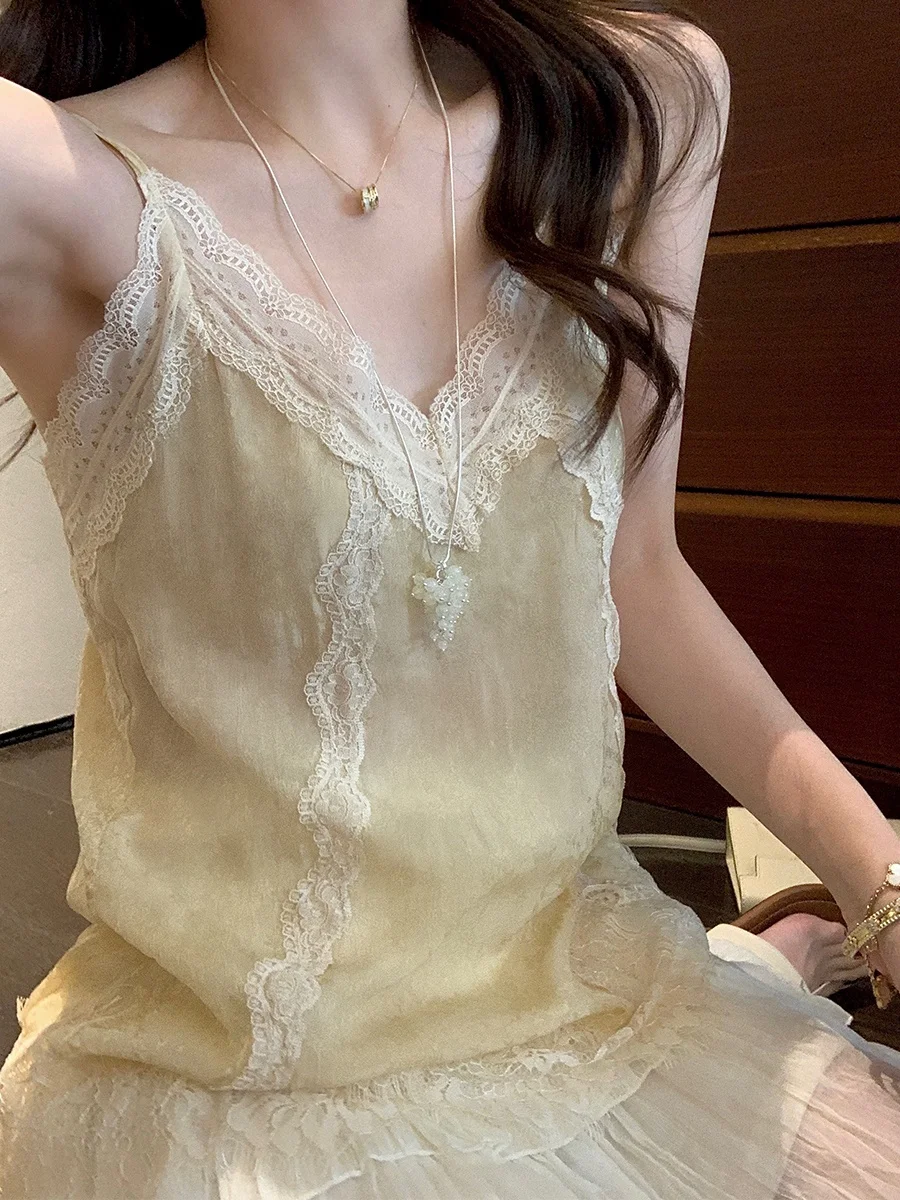 MUKOK Heavy Embroidery Lace Print V-Neck Halter Top Women's Fashion Sensation Atmosphere Sensation Sleeveless Summer Top