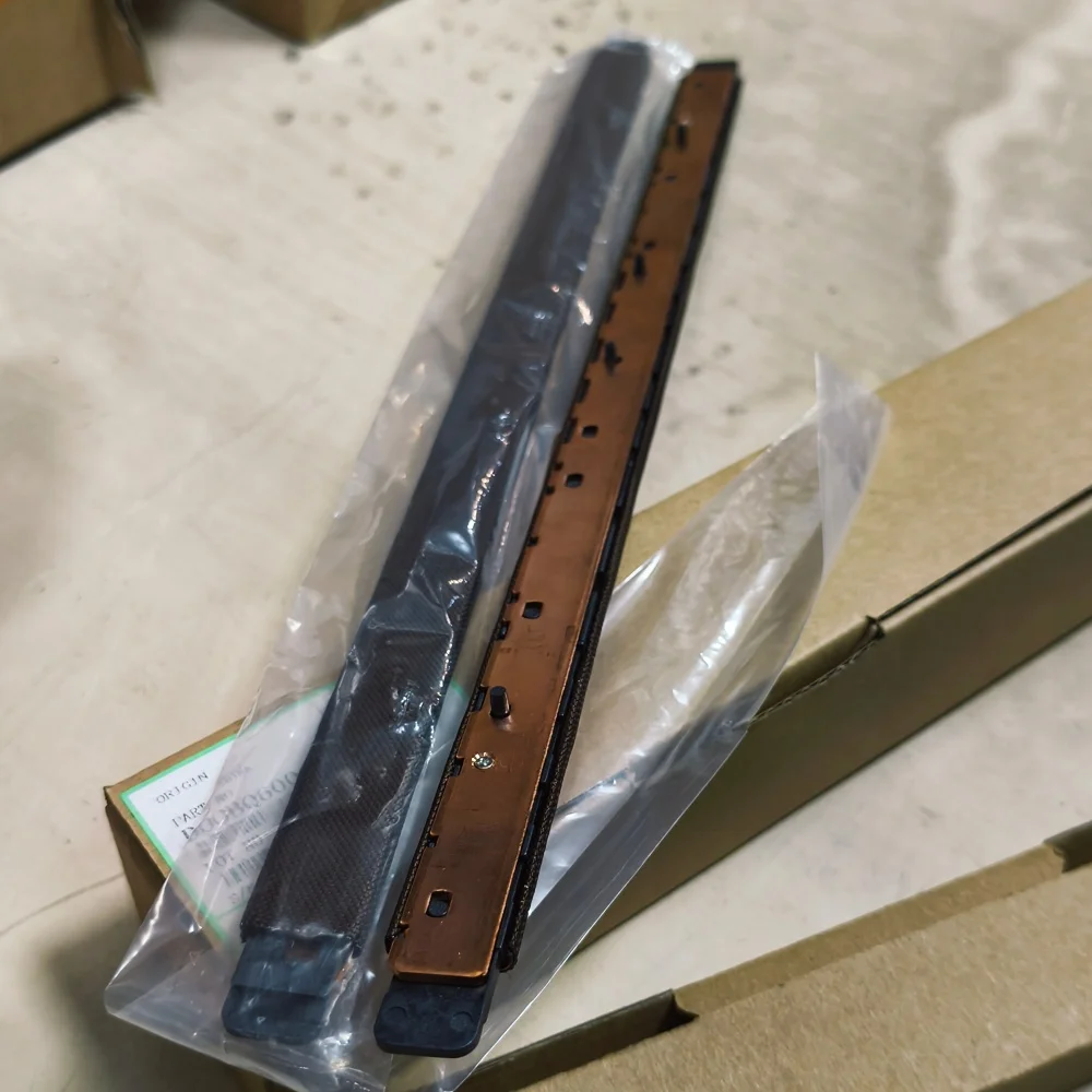 

1PCS ORIGINAL Oil Application Pad for Ricoh MP2554 3054 3554 4054 5054 6054 2555 3035 3555 4055 5055 6055 Fusing Pad