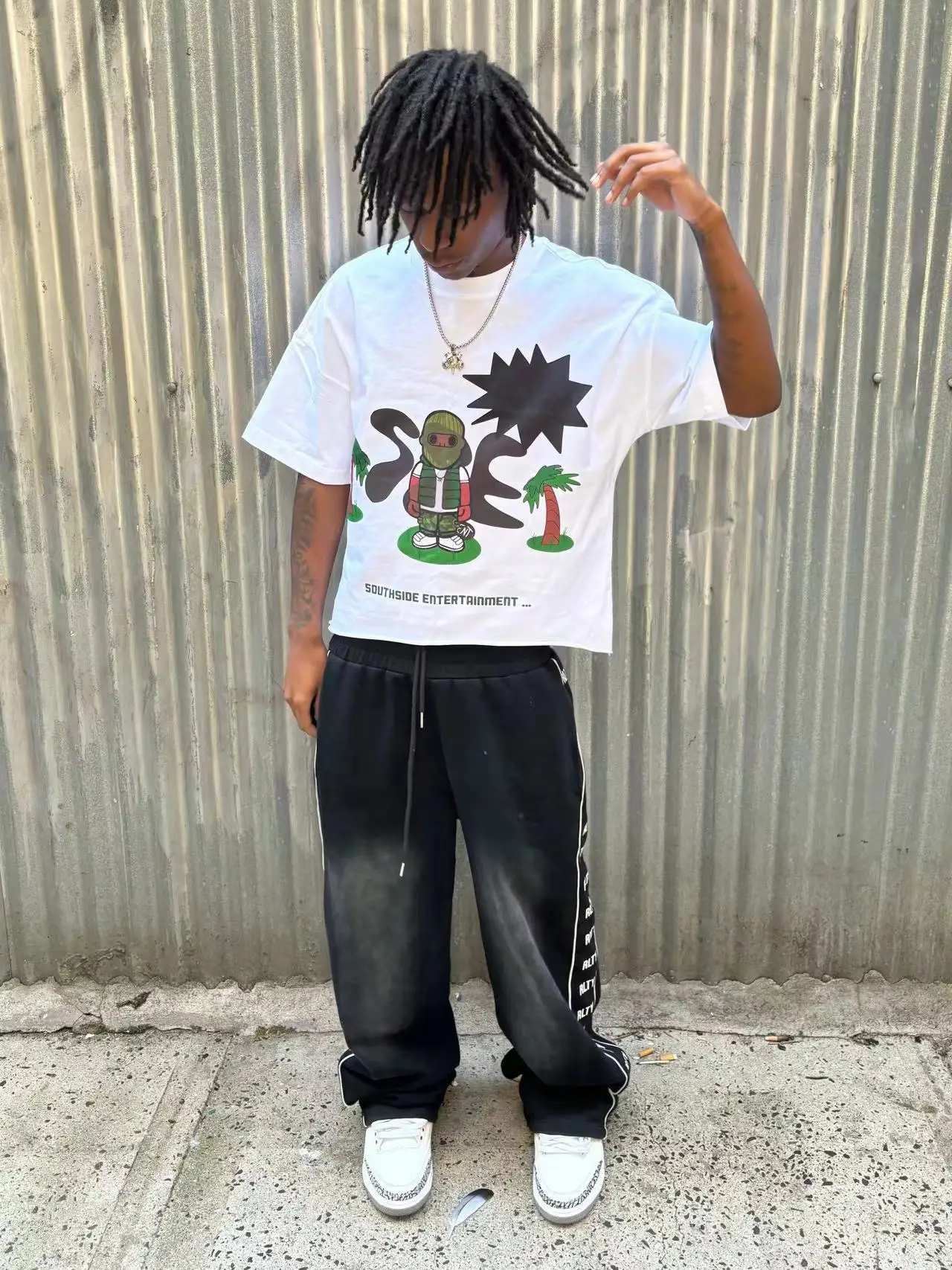 

American Harajuku anime top Pure cotton round short-sleeved oversized shirt for men Y2k trend Goth fashion casual couple shirt