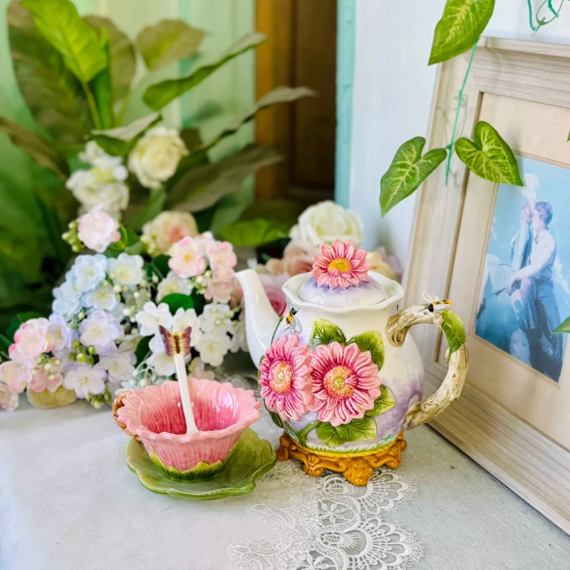 Underglaze Sunflower Coffee Pot Decorative Ceramic Pitcher for Home Rustic Floral Teapot for Hot Cold Drinks Housewarming Gift