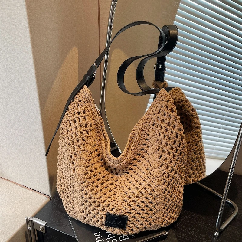 

Новые плетеные сумки через плечо для женщин: модные и универсальные пляжные сумки для отпуска, стильные сумки-тоут для хранения вещей