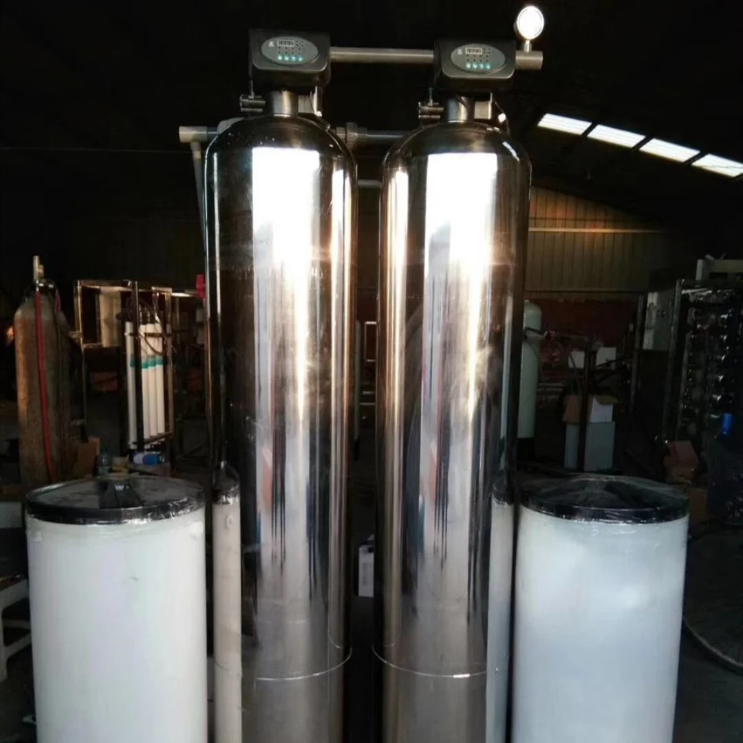 Commercial Ion Exchange Softened Water System with a Flow Rate of 1 Ton/hour and 70 Liter Salt tank with Food Grade Resin