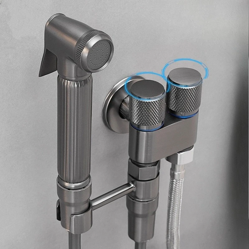

Toilet spray gun, brass gray inlet valve with one inlet and two outlets, bathroom cleaning spray gun