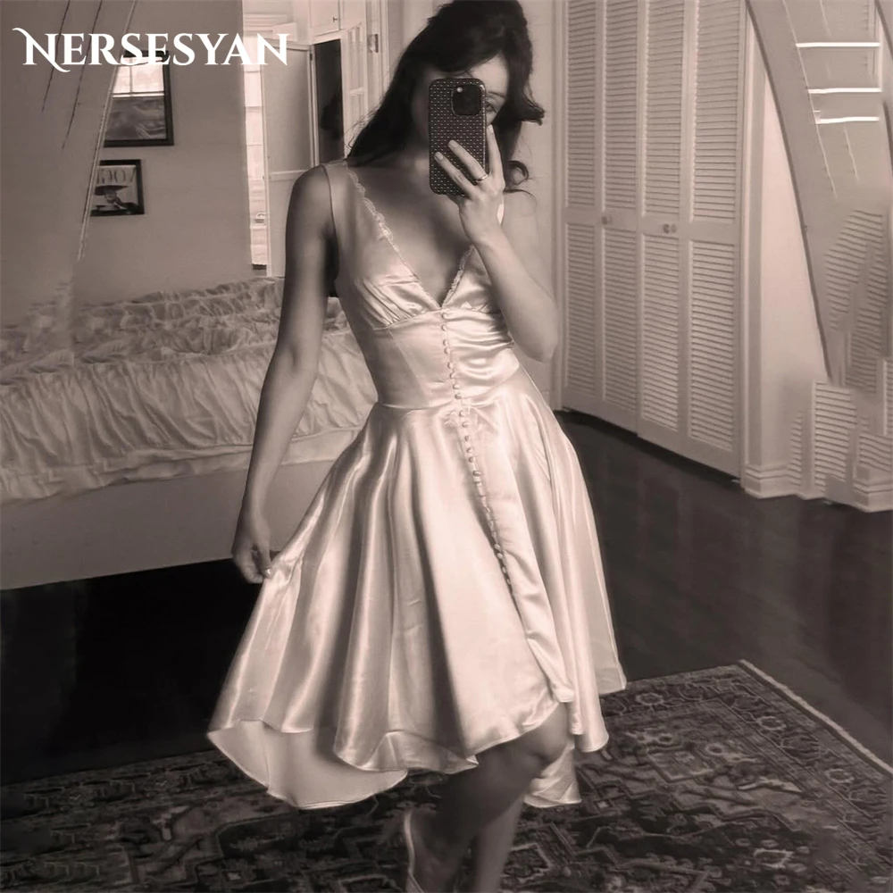 

Nersesyan Elegant Lace Prom Dresses V Neck Appliques Buttons Formal Evening Dress A Line Backless Guest Party Gowns Customized