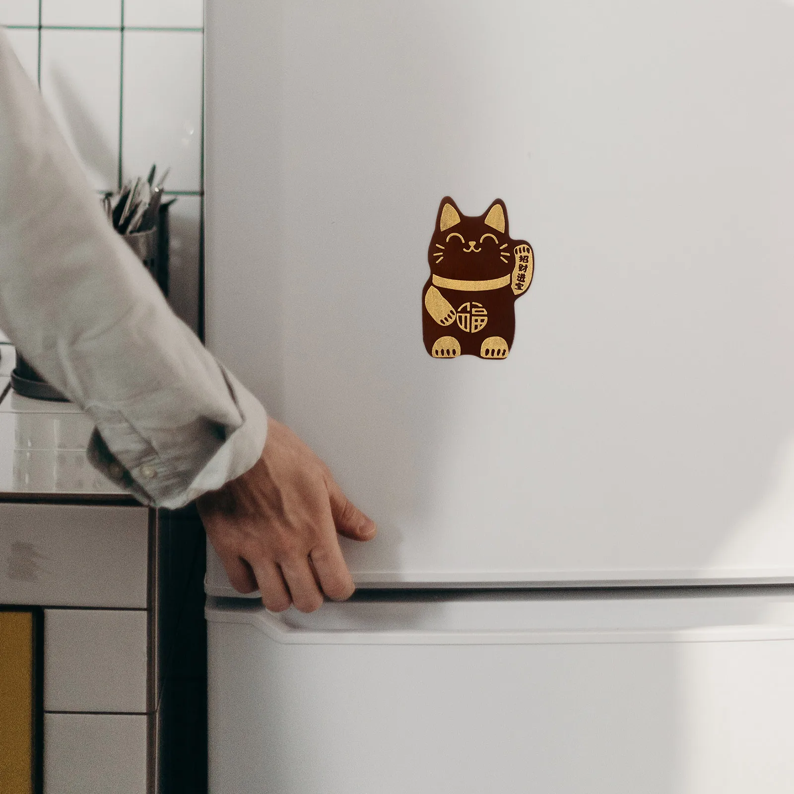 

3pcs Cat Shaped Magnetic Bottle Opener Fridge Beer Wood Vintage Funny Tool for Kitchen Bars Garage Refrigerator Stick