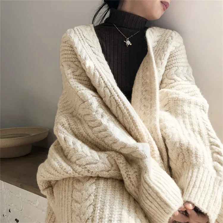 

Women's Knitted Long Thickened Outerwear Cardigan V-Neck Autumn Winter Fashion Simple Style Loose Twist Sweater Coat