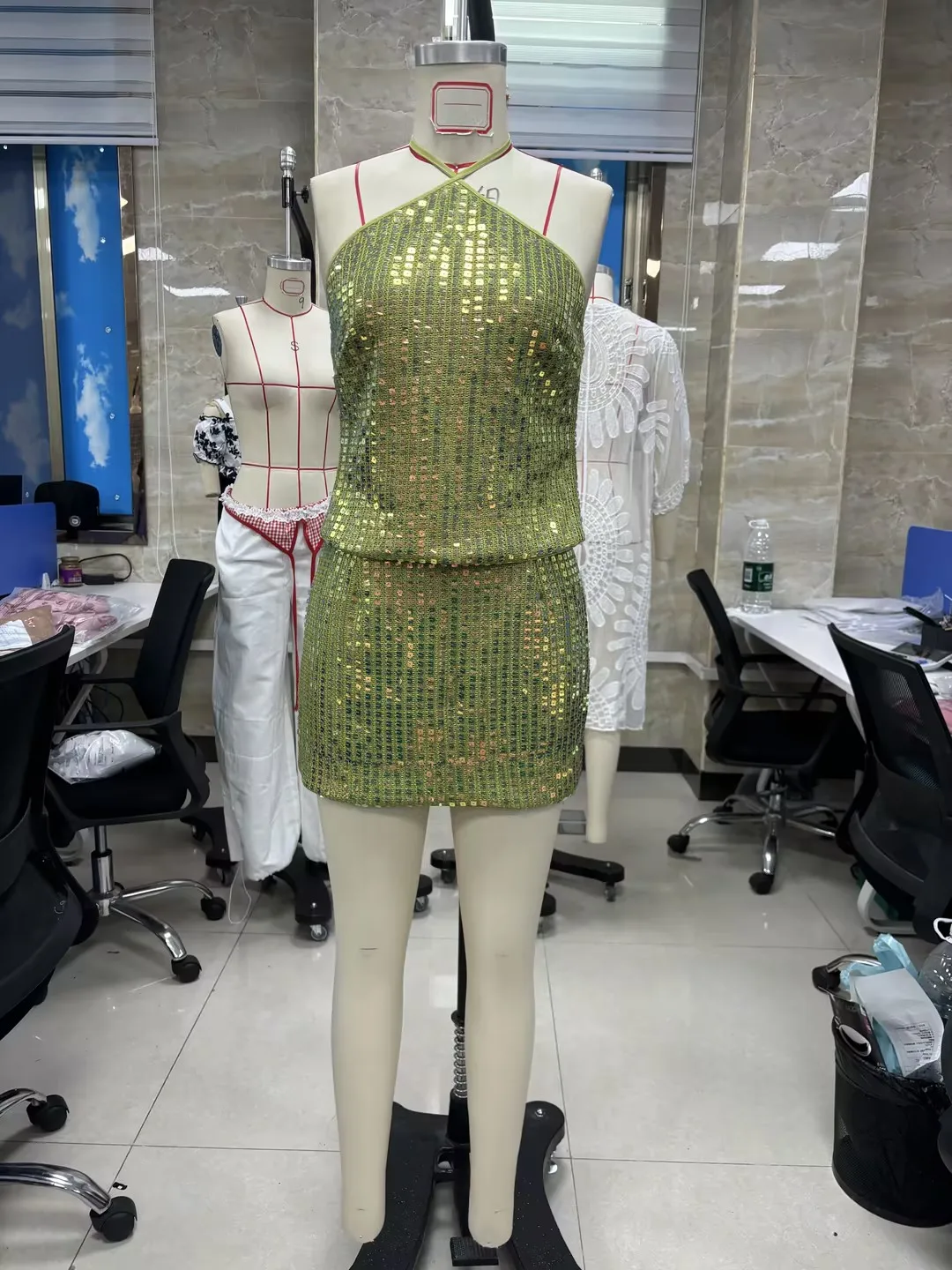 

Women's Summer 2Pcs Outfits Sequin Halter Tank Tops + Mini Bodycon Skirt Set Party Clothes