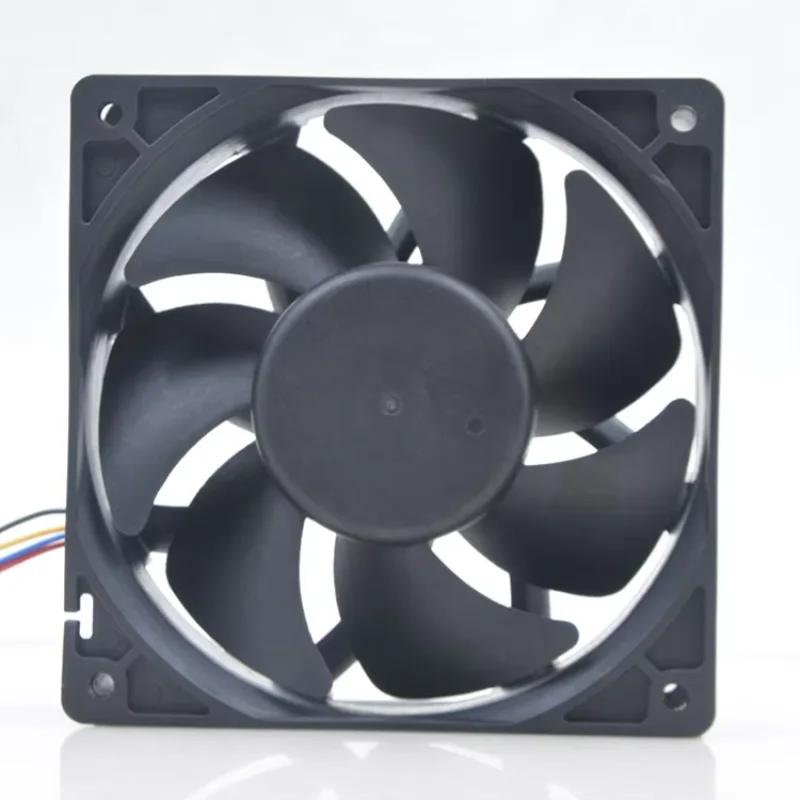 SNOWFAN Y-Y 12038H12B DC 12V 4.35A 120x120x38mm 4-Wire Server Cooling Fan