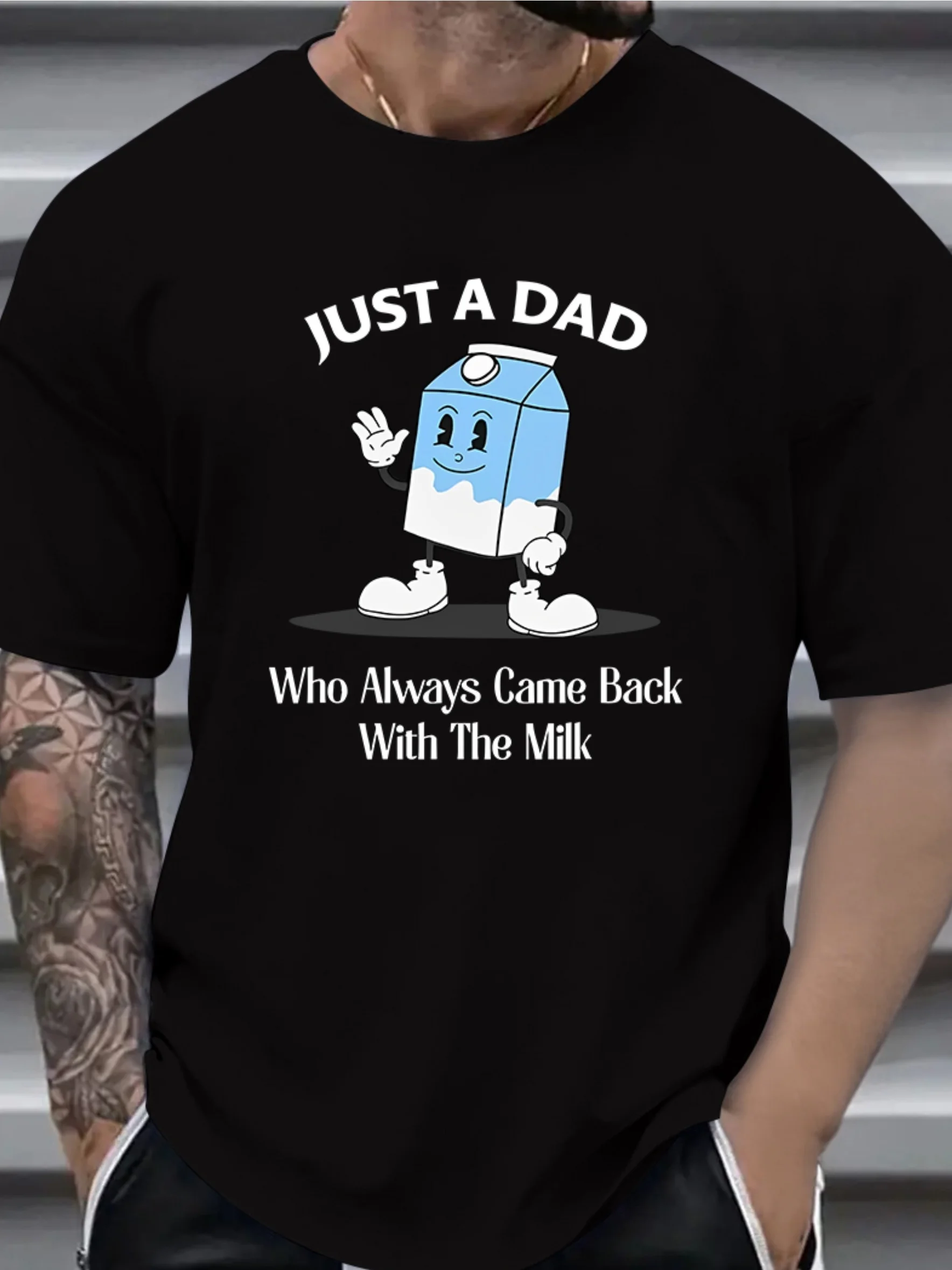 

Мужская футболка с рисунком больших размеров «Just a Dad Who Always Came Back with the Milk» — повседневная винтажная футболка с круглым вырезом и легкой эластичностью