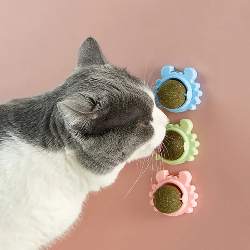 Cat Snacks Candy Ball Cat Licking Catnip Balls Toy Silvervine Toys for Cats Lick Teeth Cleaning Dental Chew Toys Wall Treats