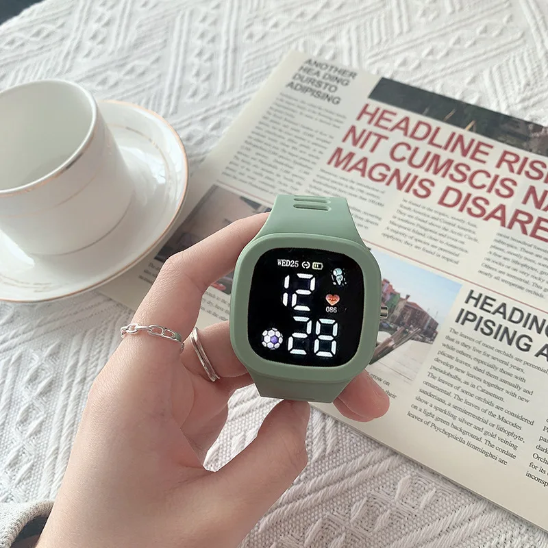 Fashion Sports Watch For Women And Men Electronic LED Digital Watch Casual Big Dial Silicone Female Watch Sports Clock
