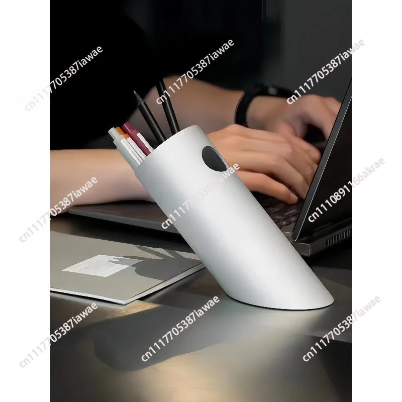 Creative oblique pen holder bucket metal office desktop storage light luxury high-end ornament