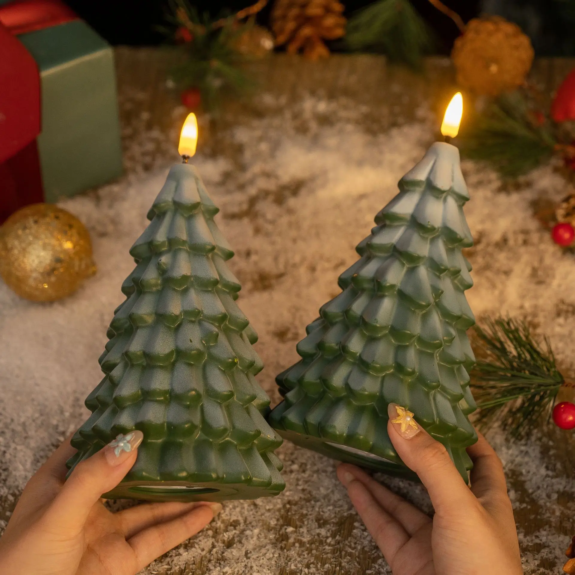 Electronic Candle Light Decoration Tabletop Ornament Party Scene Layout Prop Festive Self-defense reflective flashlight