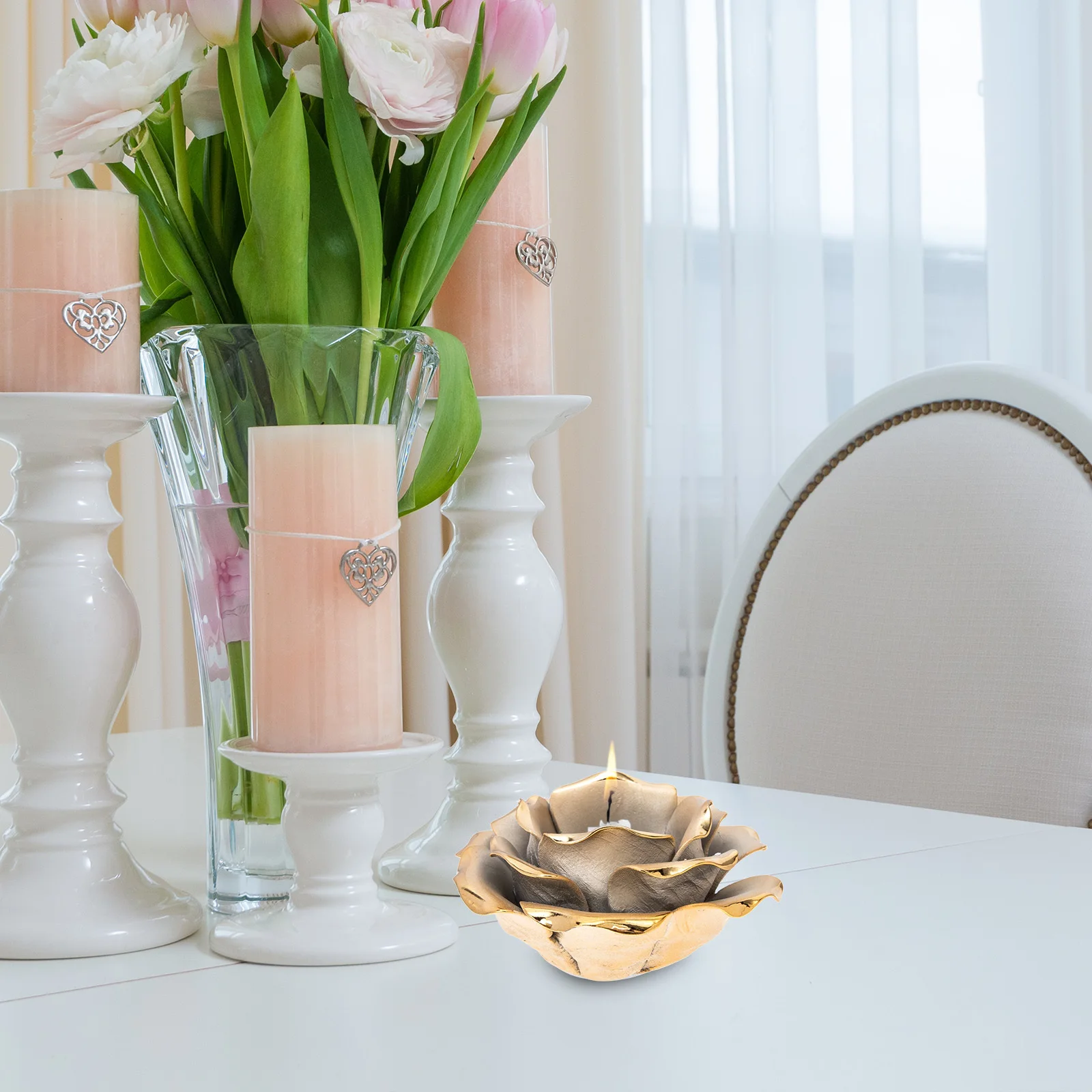 

Sturdy Rose Shaped Container Wonderful Workmanship for Various Occasions Decor Holder Flower Candlestick