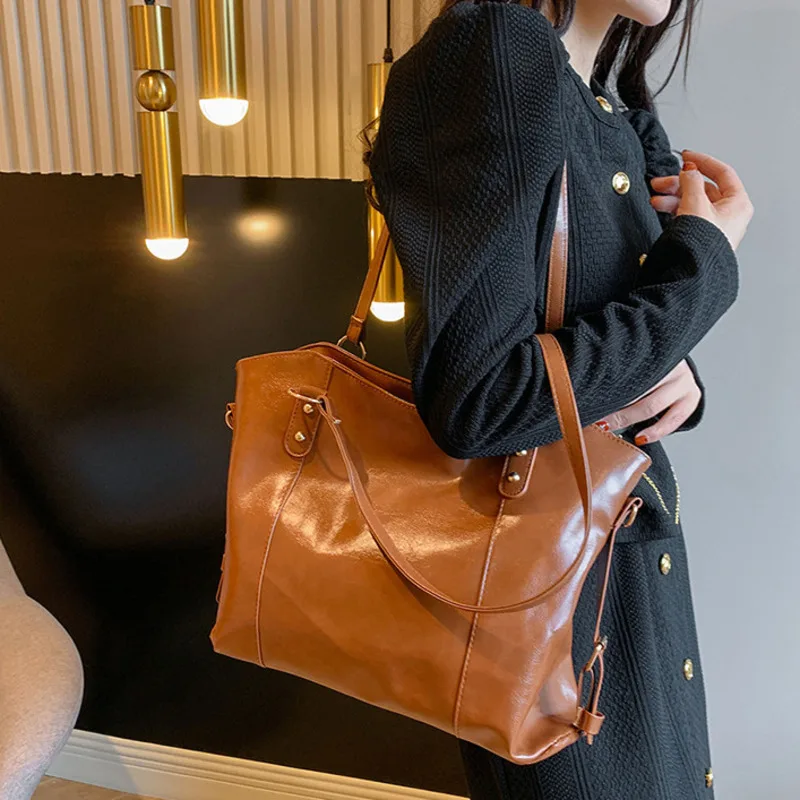 Women's Tote Bag Single Shoulder Underarm Bag New Fashionable Simple High Grade Versatile Casual Large Capacity Commuting