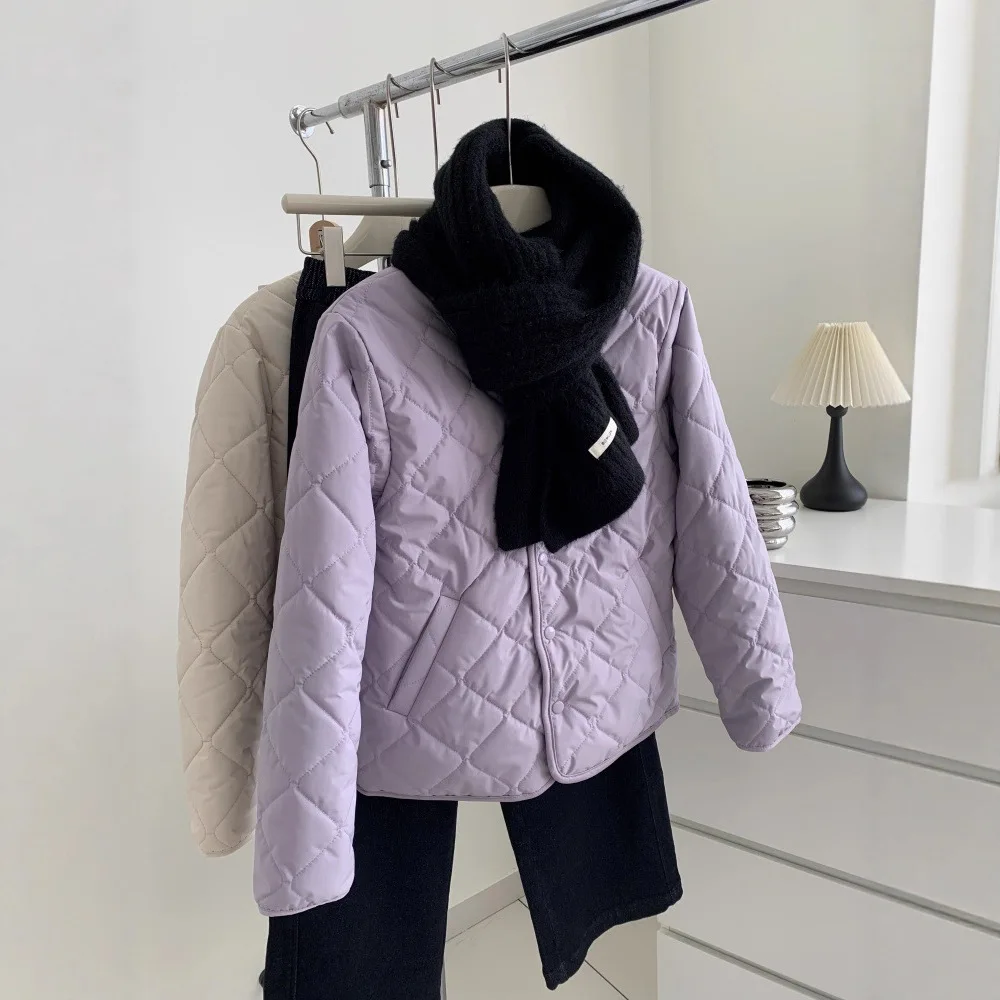 2025 شتاء جديد مبطن الصوف عكسها سترة قطن للنساء فضفاضة عادية سميكة فو فرو منك الخامس الرقبة معطف الشتاء