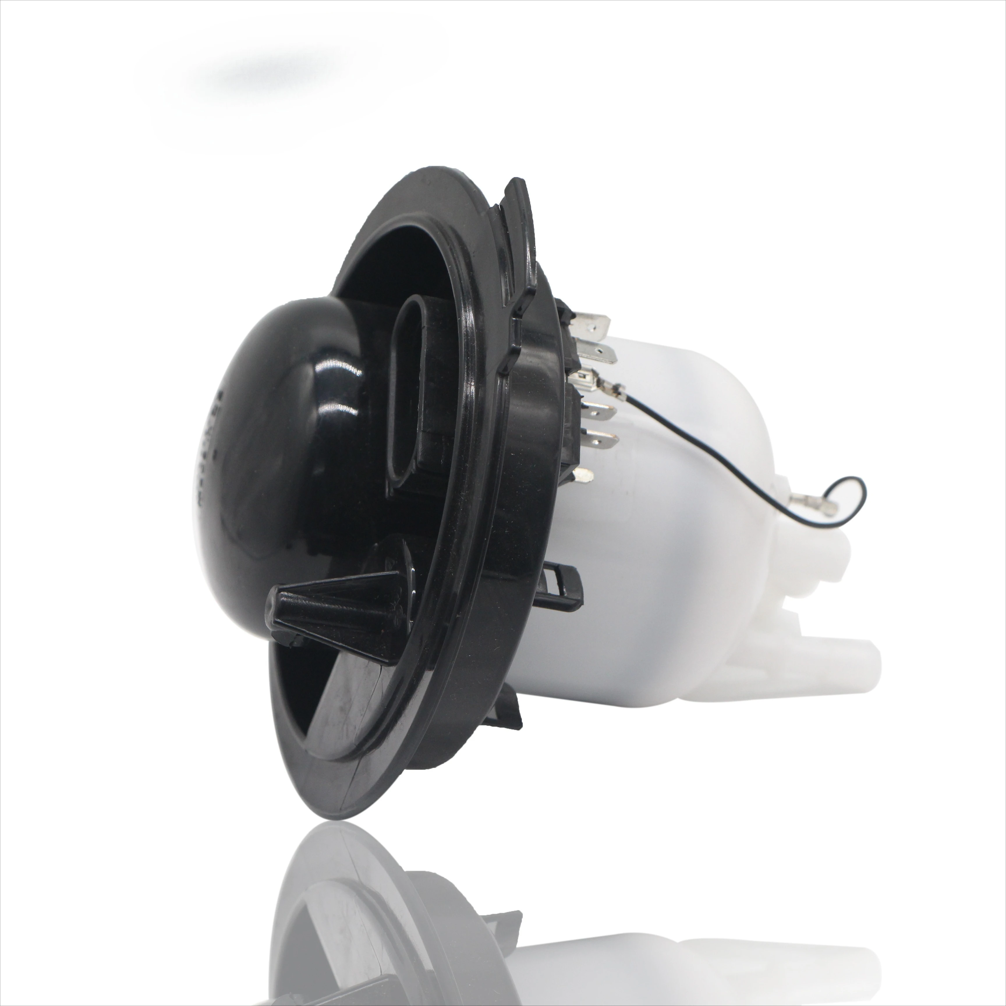 

Hot Sale German Auto Parts Fuel Filter OEM: 7P0919679VW Touareg Filter Car Maintenance Parts