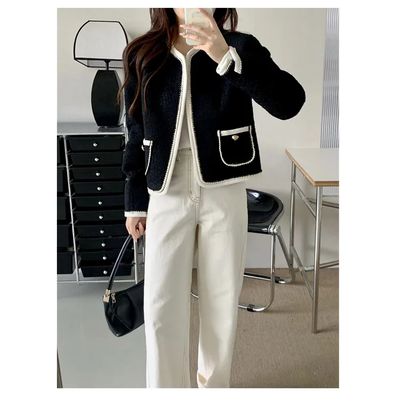 

Women's 2022 Fashion New Style Black Crew Neck Hemming Cardigan Small Fragrance Versatile Temperament Show Thin Outerwear Autumn
