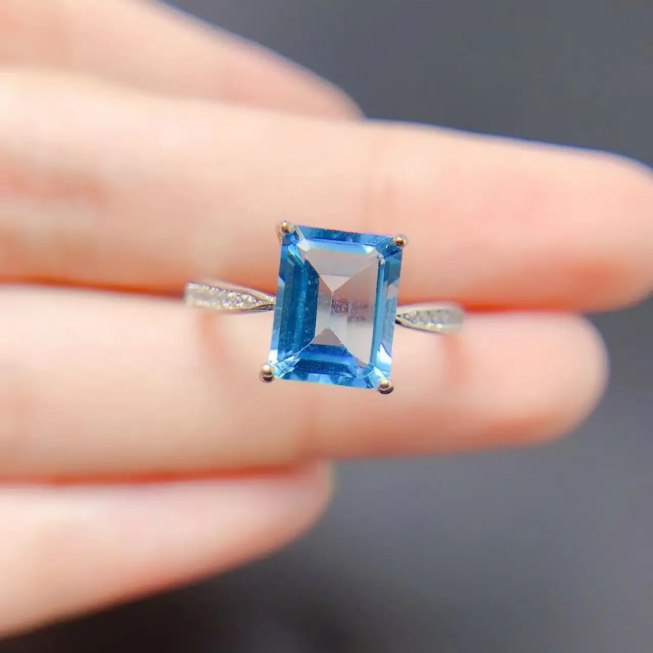 

Nnatural Topaz Jewelry Emerald Cut for Girl 7mm*9mm VVS Grade Topaz Ring 925 Sterling Silver Topaz Jewelry Brithday Gift