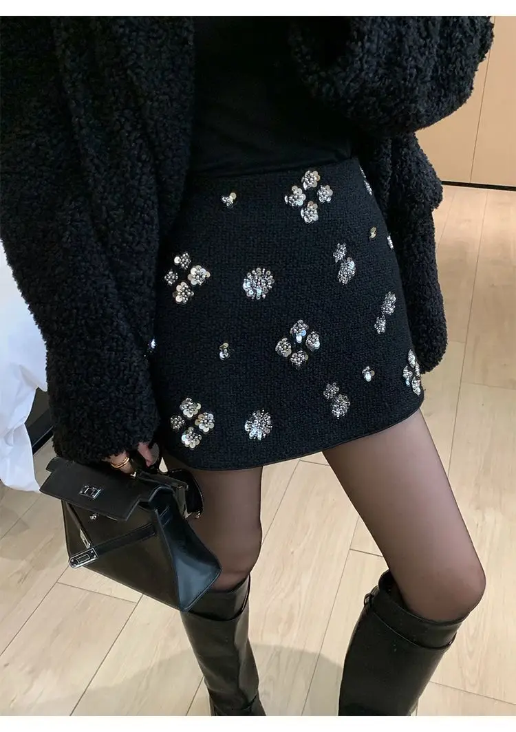 Korean Style Sequined Beaded Mini Skirt Women Elegant Faux Woolen Sexy Bodycon Skirt Fashion Chic Fall Winter Commuter Skirt