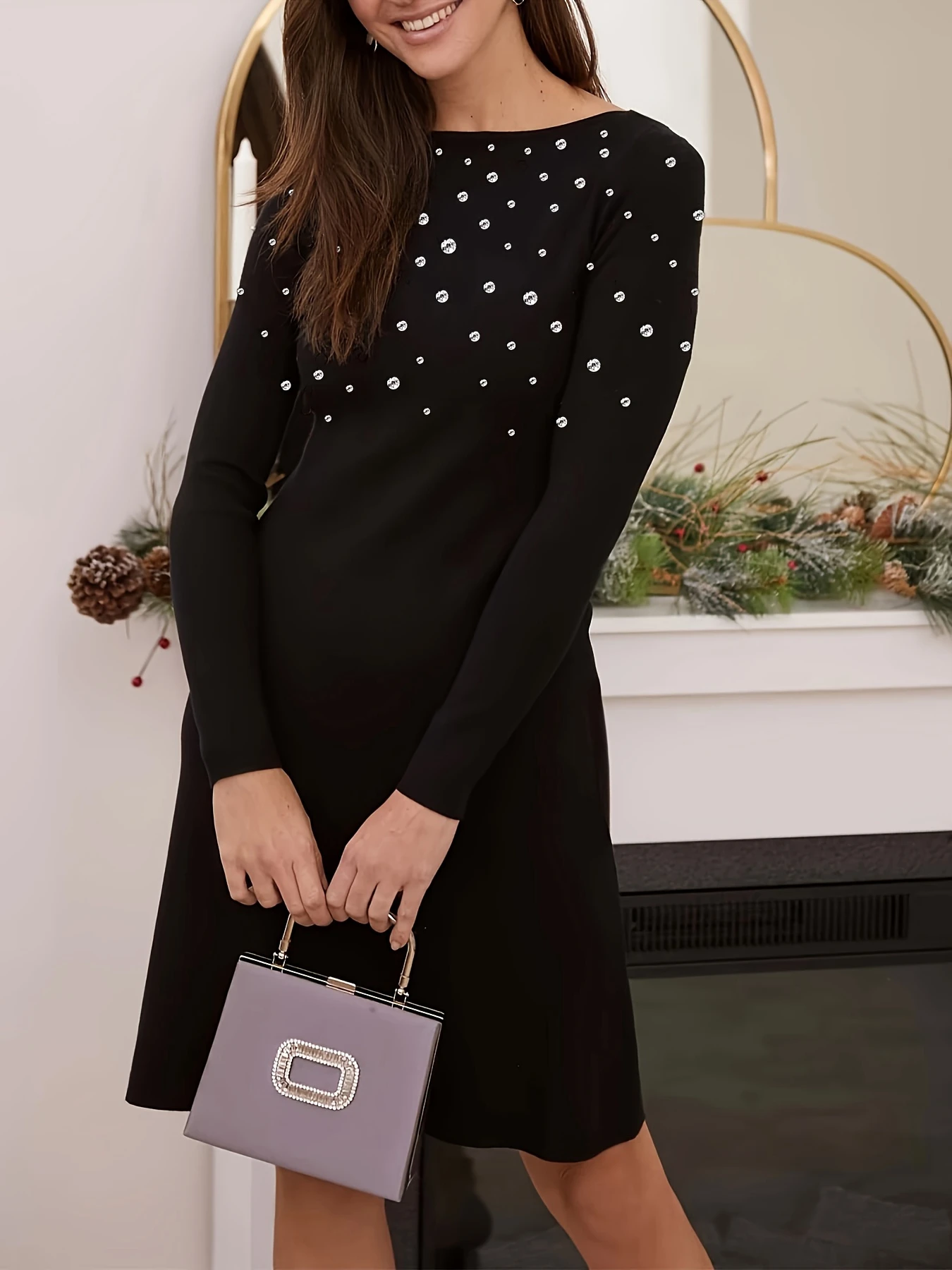 

Women's Plus Size Round Neck Long Sleeved Polka Dot Embellished Casual and Fashionable Knitted Dress