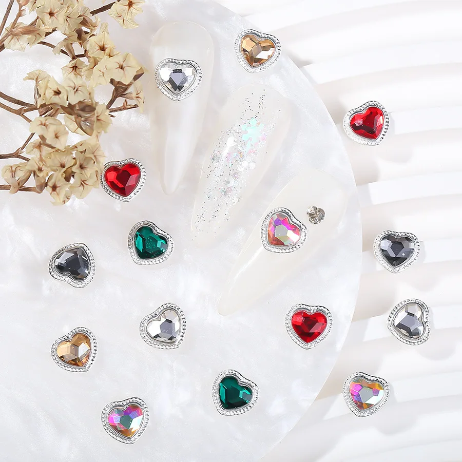 10Pcs 3D 합금 러브 하트 네일 참 오션 하트 영감 다이아몬드 박힌 네일 장식 럭셔리 금속 네일 아트 액세서리