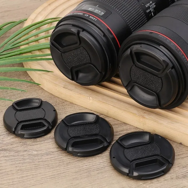 49mm 52mm 55mm 58mm 62mmのカメラレンズキャップ（紛失防止、吊り下げロープ付き）キヤノン、ニコン、ソニー、富士フイルム、Lumix DSLRカメラ用