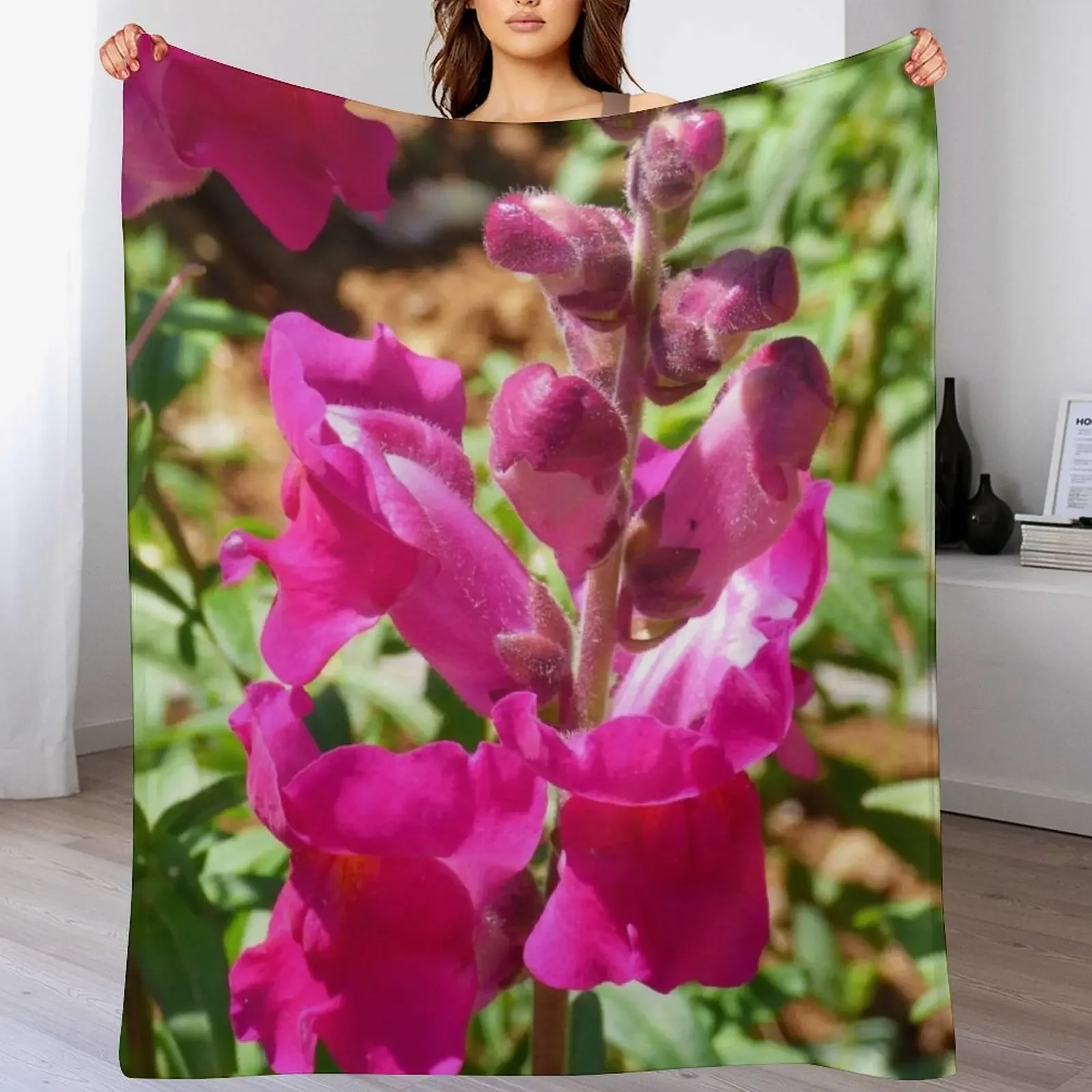 

Snapdragon pink flowers Throw Blanket Warm Kid'S Plaid on the sofa Decorative Beds Blankets