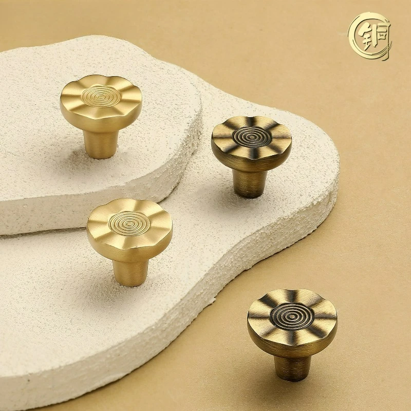 Simple Cabinet Door Brass Light Luxury Coffee Table Wardrobe Cabinet Dressing Table Drawer Single Hole Copper Handle
