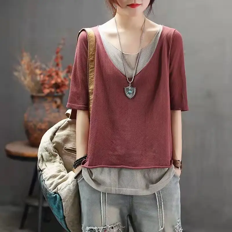 Fashion V-Neck Spliced Loose Fake Two Pieces Blouse Women\'s Clothing 2024 Summer New Casual Pullovers All-match Commute Shirt