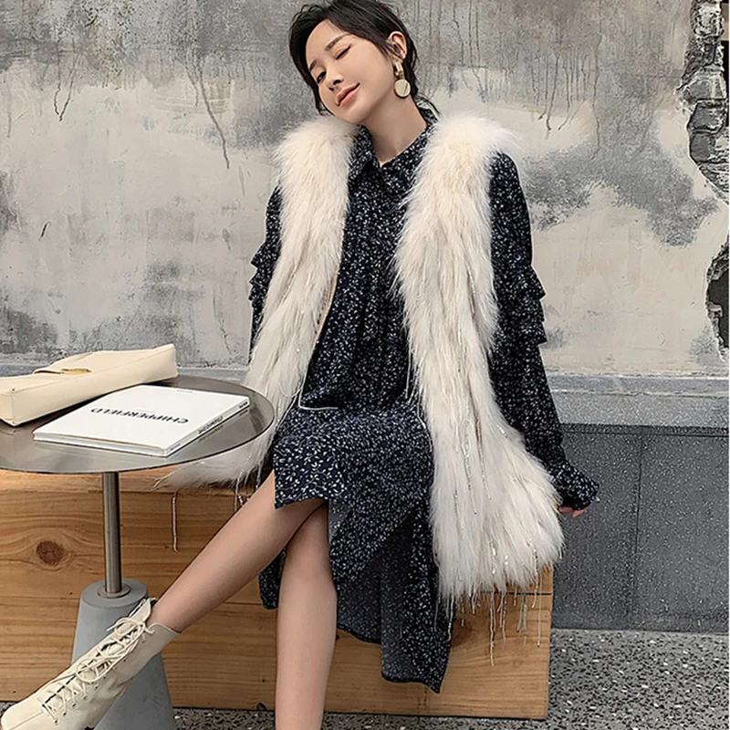 

Real Fur Jackets Autumn and Winter Fashion Casual Stripe Tassel Sequins Women's Vest Waistcoat Medium Long Raccoon Dog Fur Coat