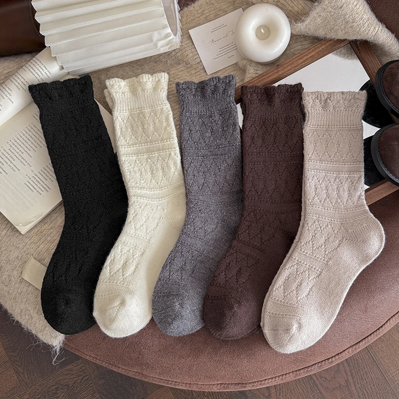 Women Socks Solid Color New Sweet Japanese Fashion Long Socks High Quality Preppy Style Casual Thick Socks Warm Breathable Soft