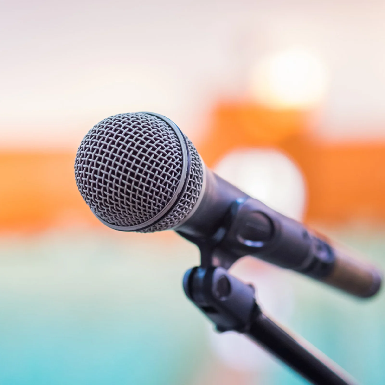 

6Pcs Durable Plastic Microphone Holder Clip 25-38cm Mic Free Hands Tabletop Black H-Shaped Microphone Support H-Shaped Mic Clip