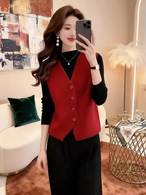 

plus Size Women's Red V-Ne Knitted Vest Spring 2026 New Sle Layering Sweater Vest Top Commute Sle Single Button Closure