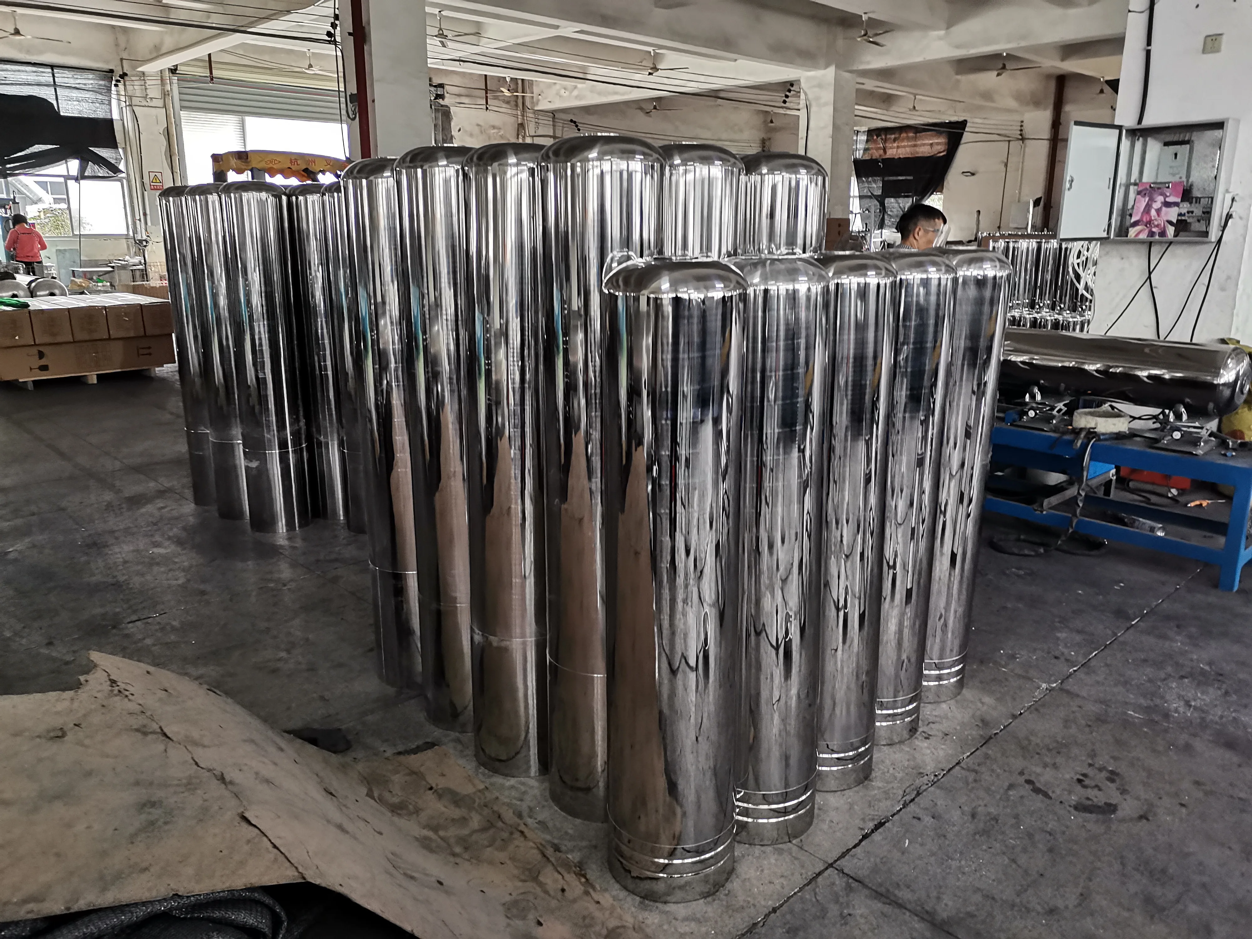 2025 سفينة ضغط من الفولاذ المقاوم للصدأ 1054 1354 1465 الشركة المصنعة لخزان ضغط أوعية المياه من الفولاذ المقاوم للصدأ