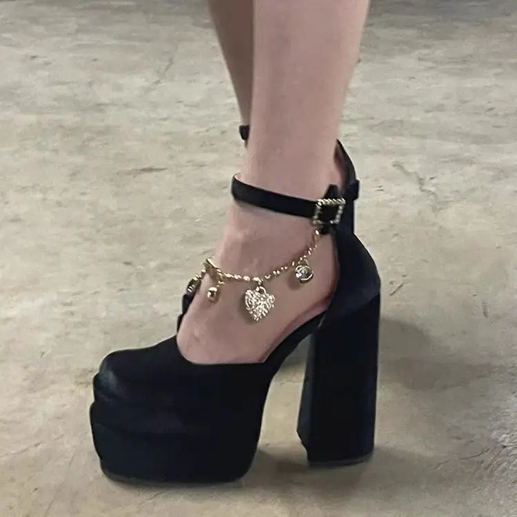 

Black Velvet Love Chain, Mary Jane Thick Heels, Waterproof Platform, Super High Heels, Hollow Single Shoes for Women