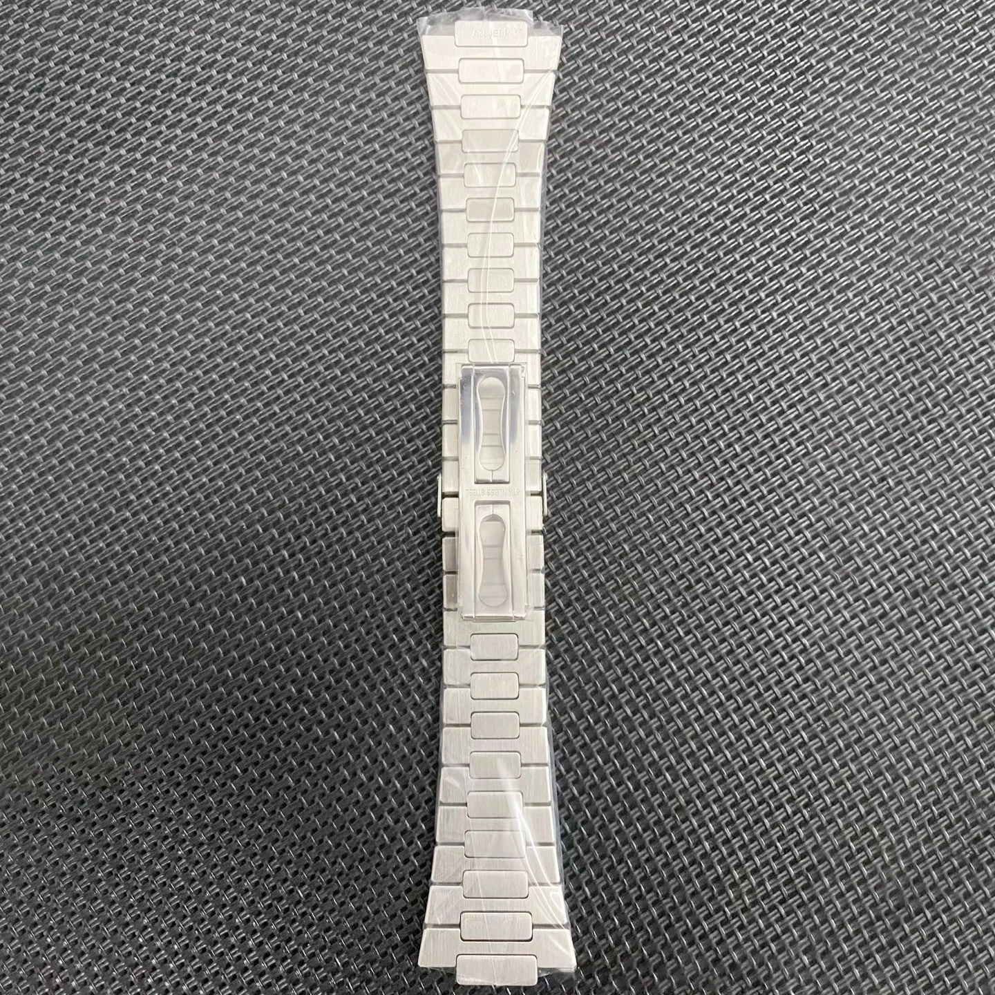 2025 904l Stainless Steel Watch Strap Bracelet Metal With for PP 5711 5726 Series Watchband,Watch Repair Parts Afermarket.